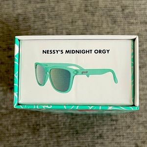 Goodr OG Unisex Sunglasses—NESSY’S MIDNIGHT ORGY—NEW